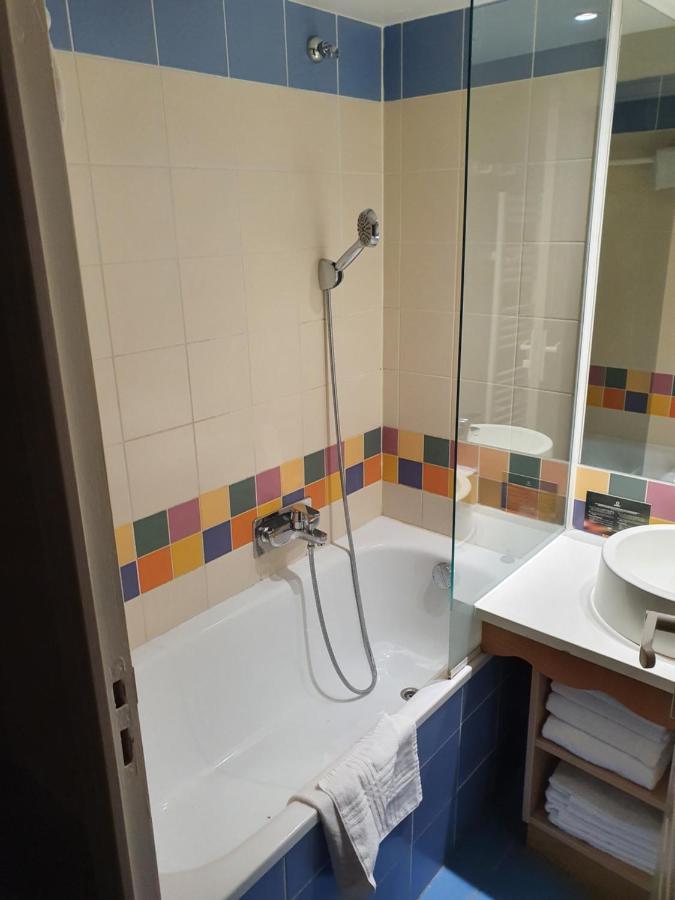 Appartements 4 A 5 Personnes - Val D'Europe Proche Disneyland Serris Exteriör bild